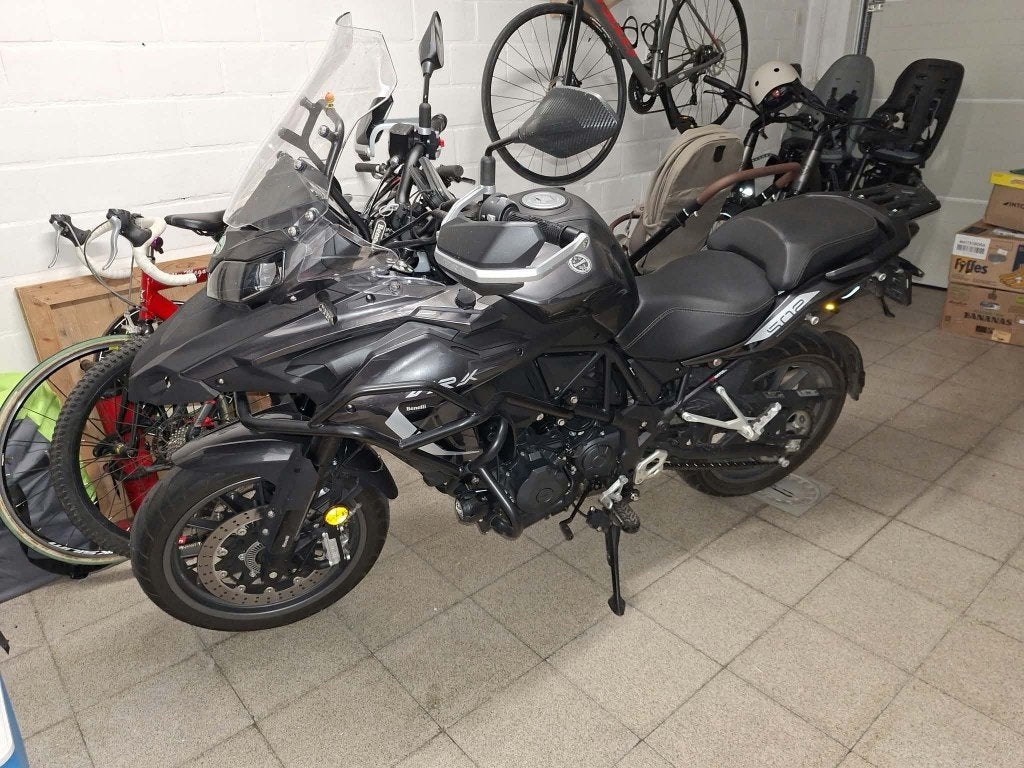 Benelli TRK 502 – 2022 – 8.320 km – A2 35 kW, Motoren, 2 cilinders, Nieuw, Particulier, Toermotor