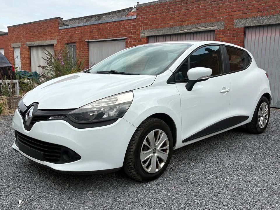 Renault clio/1.2i/2015, Auto's, Bluetooth, Wit, Handgeschakeld, Particulier