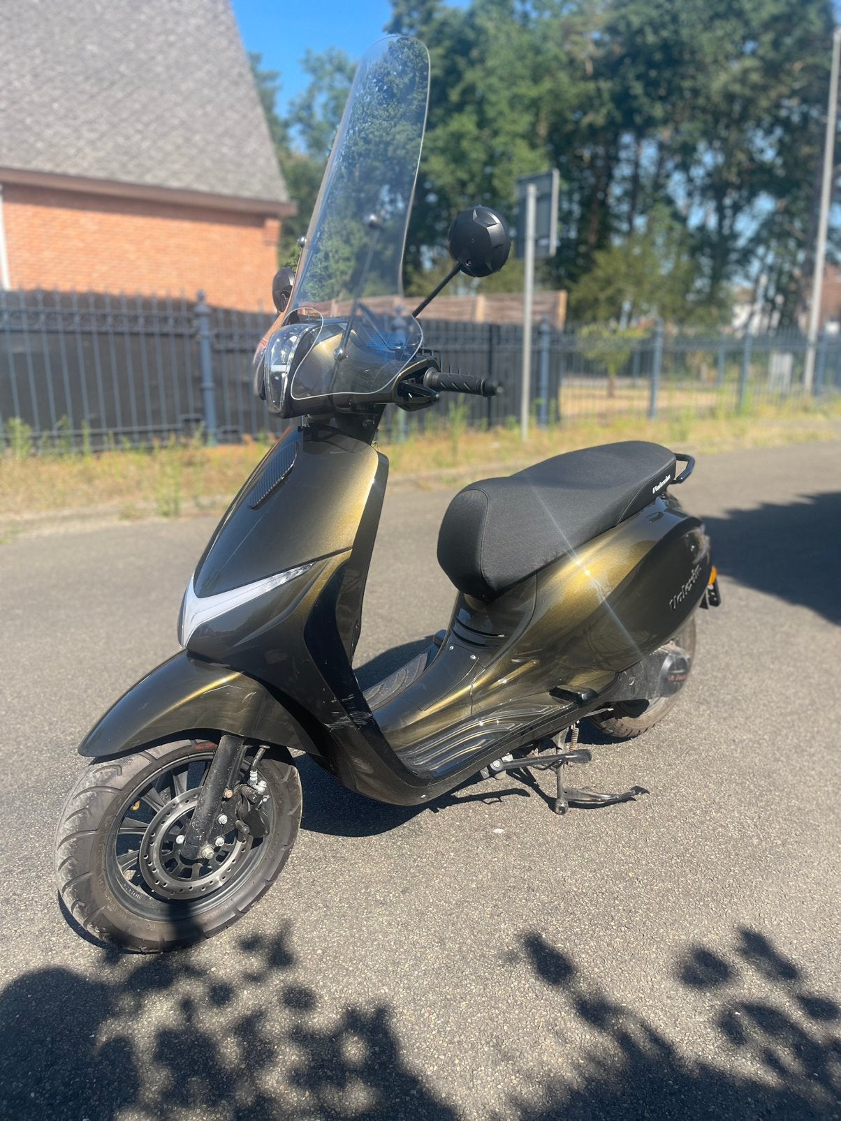 VALEXIM 2021’ A KLASSE, Vélos & Vélomoteurs, Scooters | Yamaha, Enlèvement, Comme neuf
