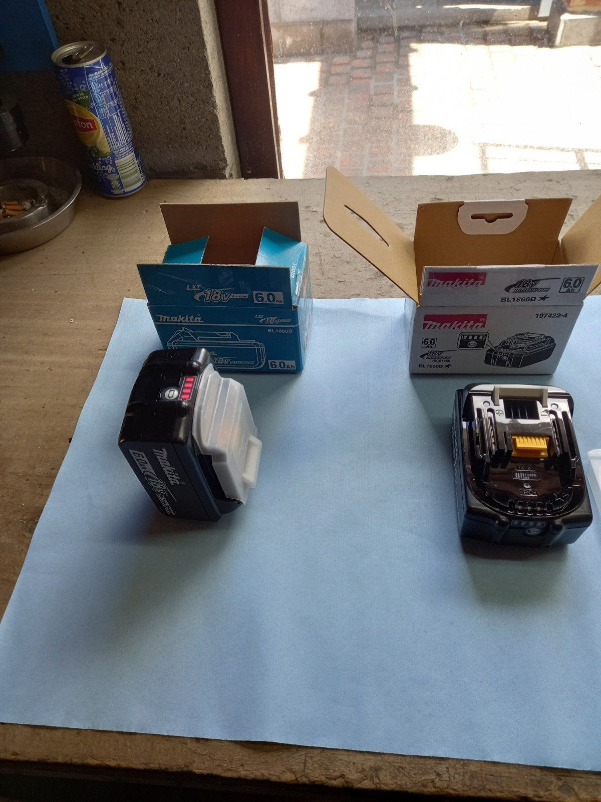 Makita accu's 18 volt 6 ah niew .55€ st of 100 € samen ., Ophalen