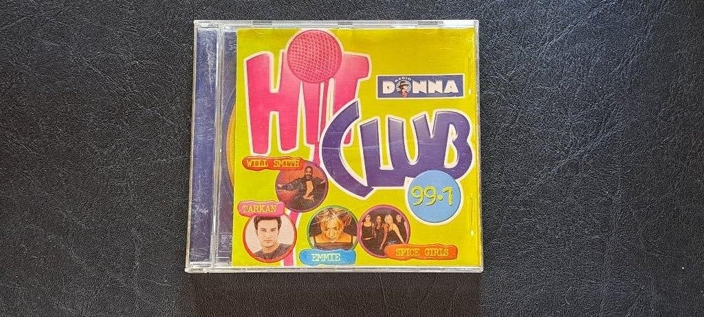 Hit club 99.1, Ophalen of Verzenden