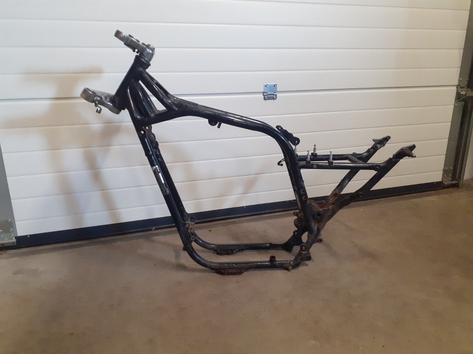Frame Suzuki Intruder VS700 met papieren, Motoren, Ophalen, Gebruikt