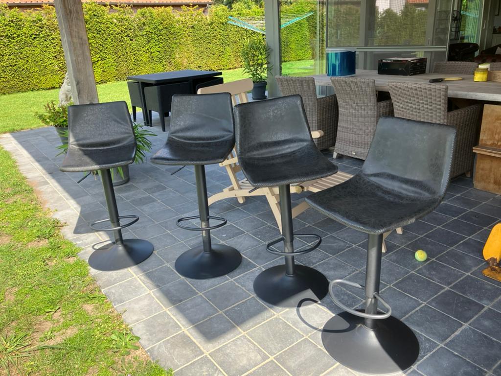 Hoge barstoelen, Ophalen, Gebruikt
