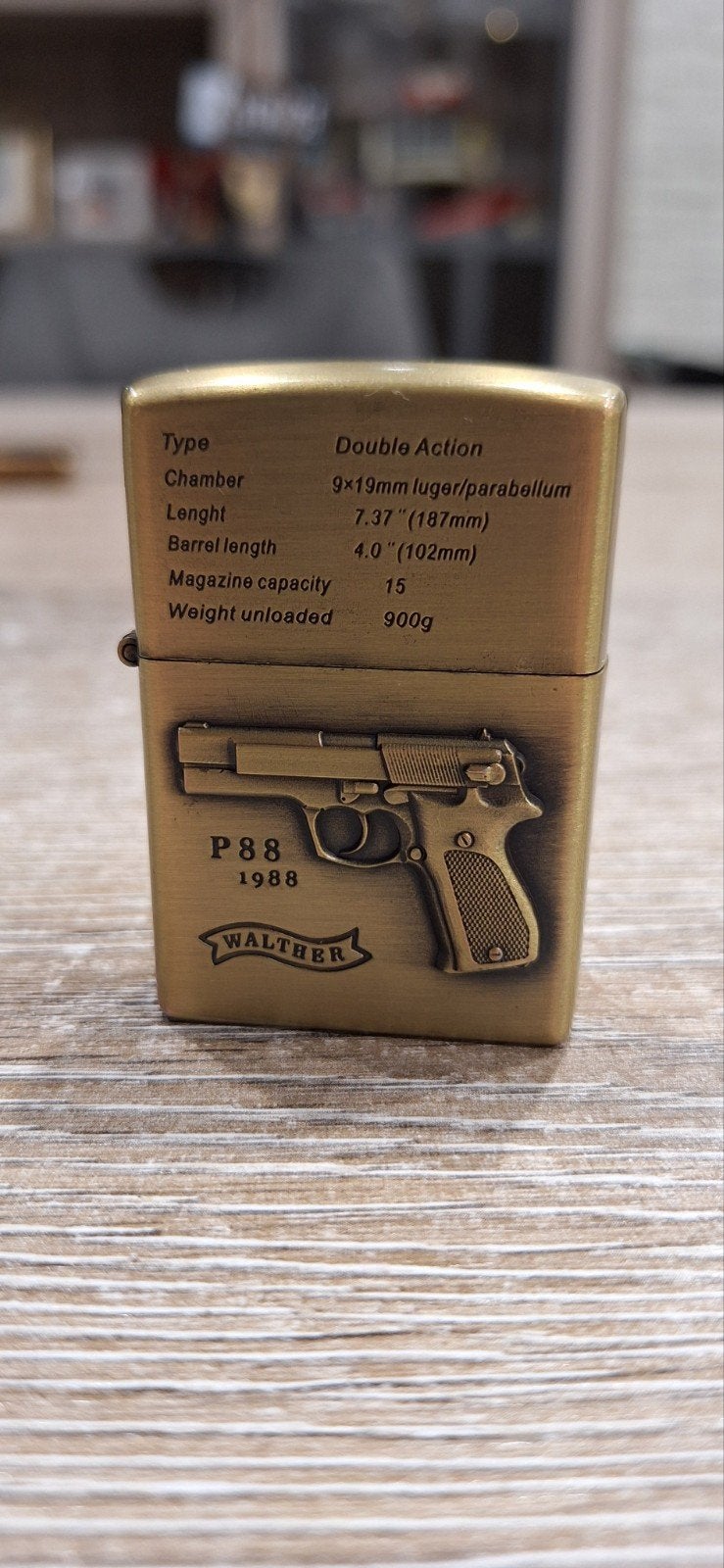 Zippo - Kantai aansteker - Walter P88 revolver, Collections, Articles de fumeurs, Briquets & Boîtes d'allumettes, Enlèvement ou Envoi