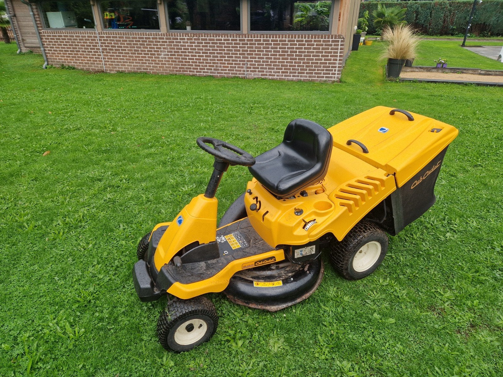 tracteur tondeuse 11cv, Jardin & Terrasse, Enlèvement, Bac de ramassage