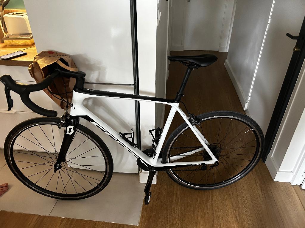 Scott Addict 30, 28 inch, 10 tot 15 versnellingen, Zo goed als nieuw, 53 tot 57 cm
