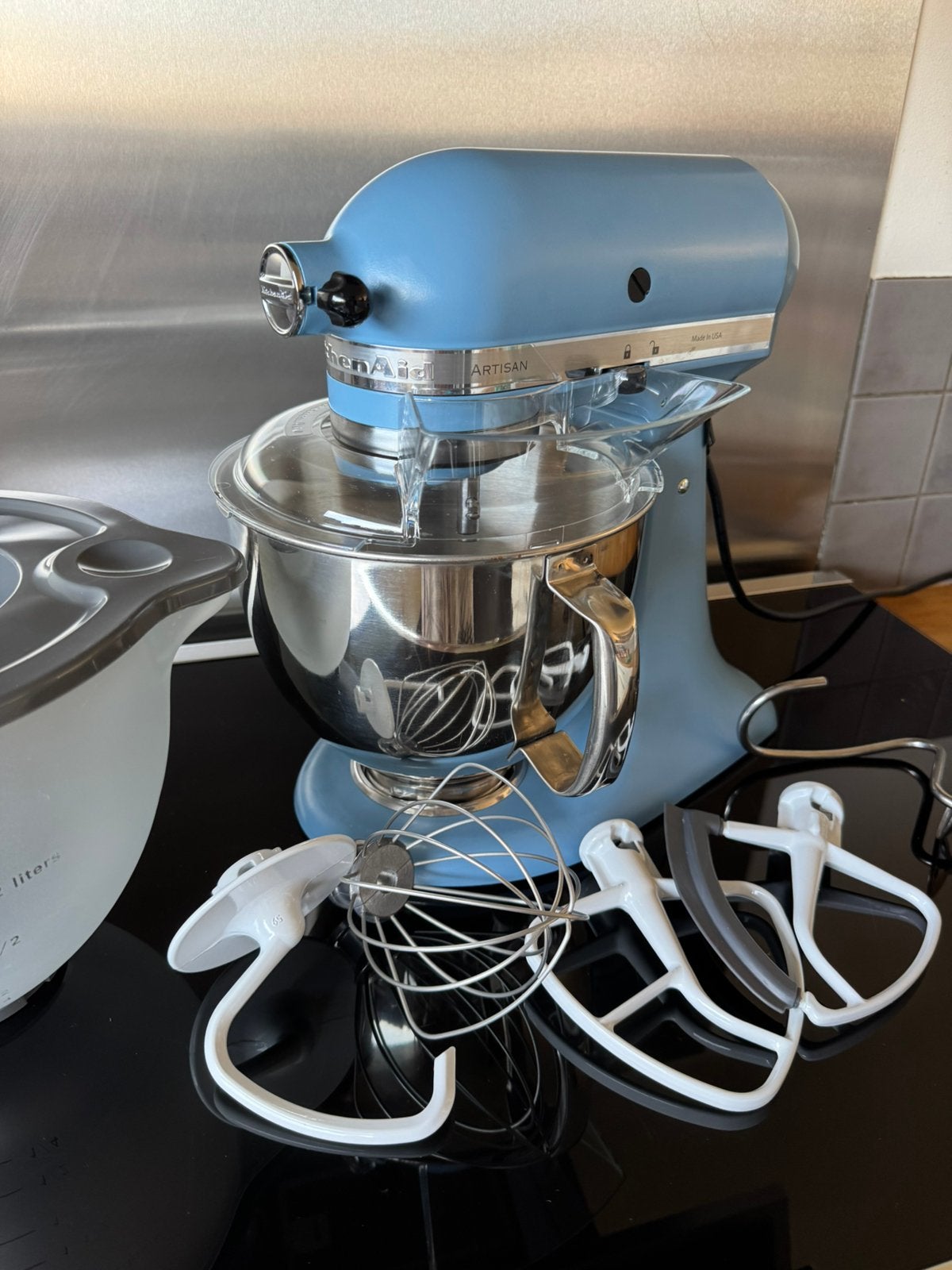 KitchenAid Artisan keukenrobot + ijsbereider 1x gebruikt, Ophalen, Zo goed als nieuw