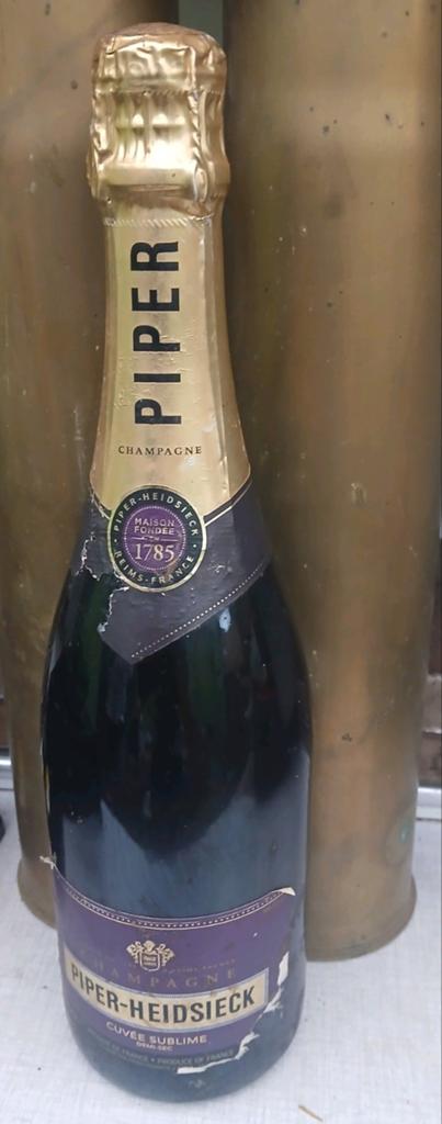 Piper heidsinck champagne, Ophalen