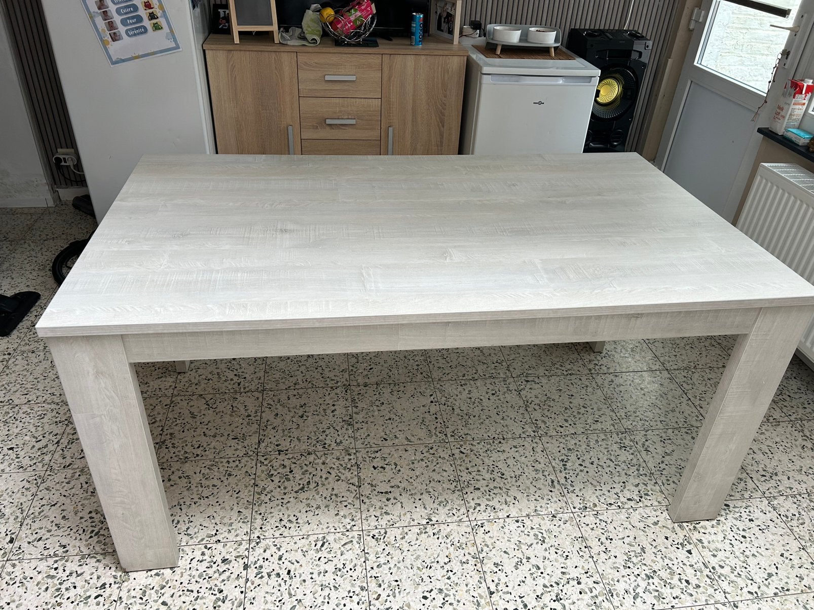 Bahut + table de salle a manger sans les chaises, Maison & Meubles, Enlèvement, Utilisé
