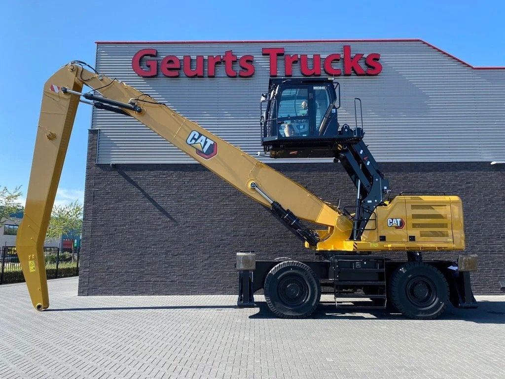 Caterpillar MH3040 NEW MATERIAL HANDLER/UMSCHLAGBAGGER/OVERS, Articles professionnels, Machines & Construction | Grues & Excavatrices