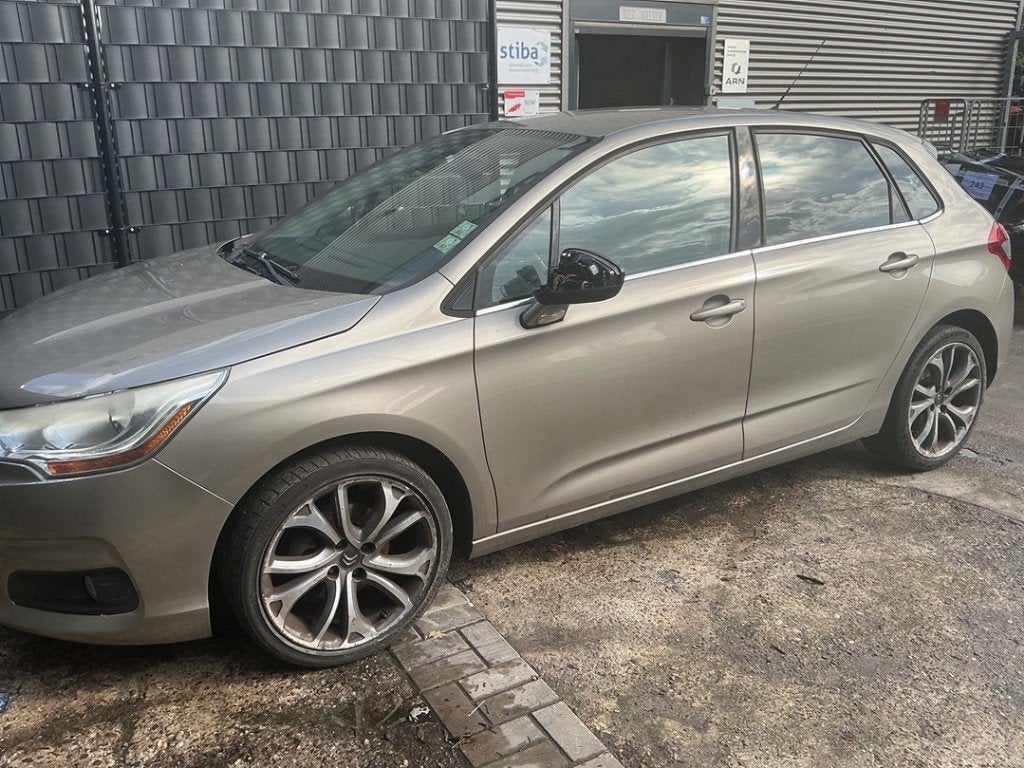 FUSEE AVANT GAUCHE C4 Berline (NC) (|364696|330785|), Citroën, Kontakt-citroen@citroen.com, Utilisé, Citroën Deutschland GmbH