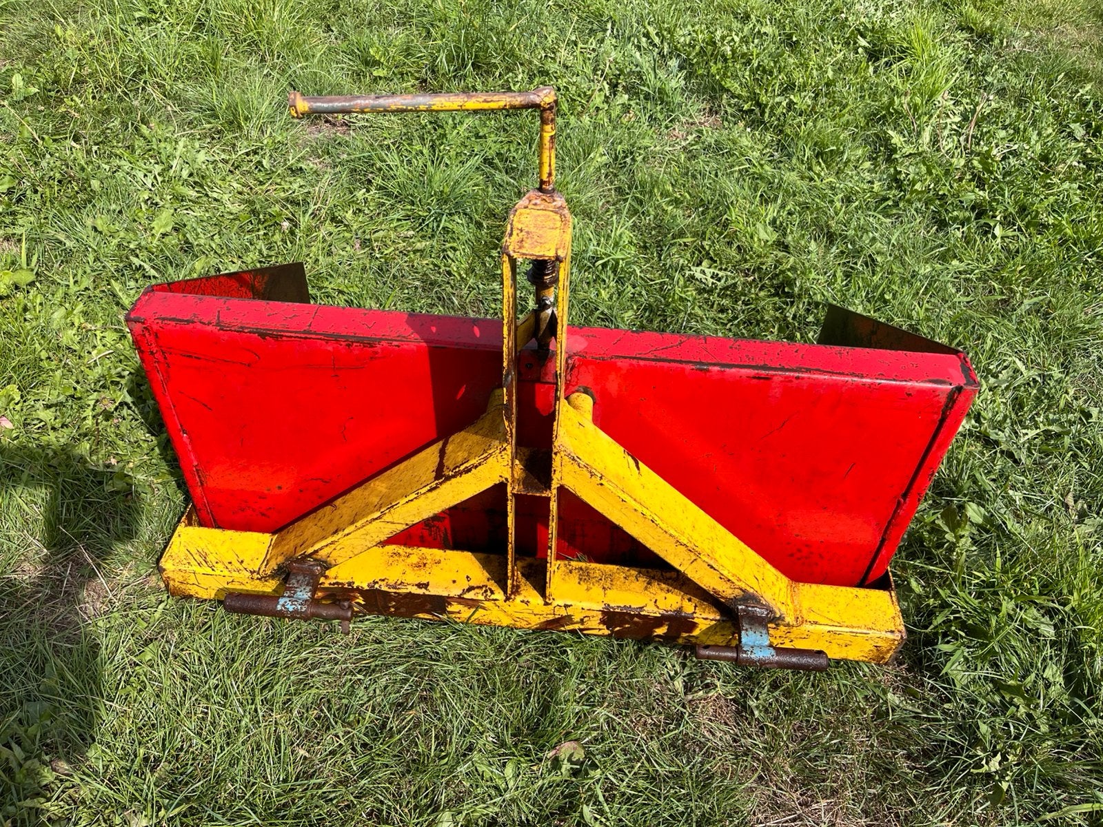 Grondbakje minitractor, Zakelijke goederen, Ophalen