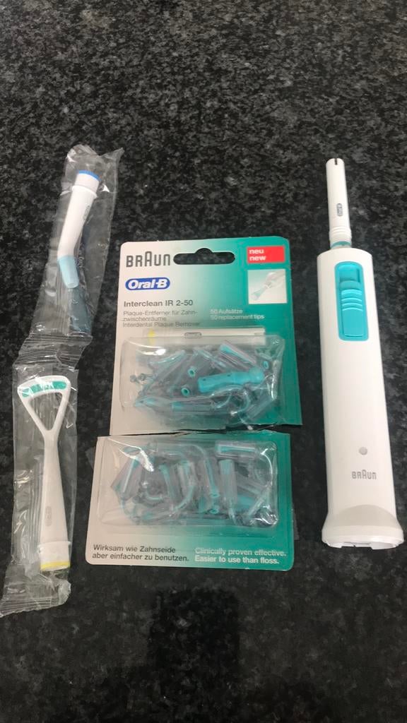 Braun oral B interclean tandplakverwijderaar met opzetstukje, Handtassen en Accessoires, Uiterlijk | Mondverzorging, Ophalen of Verzenden