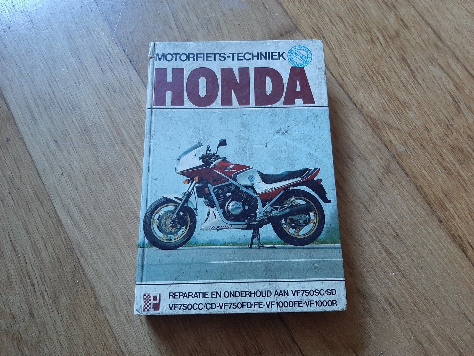 Motorfiets-Techniek Honda VF750/VF1000 Reparatieboek, Motoren, Ophalen of Verzenden, Honda