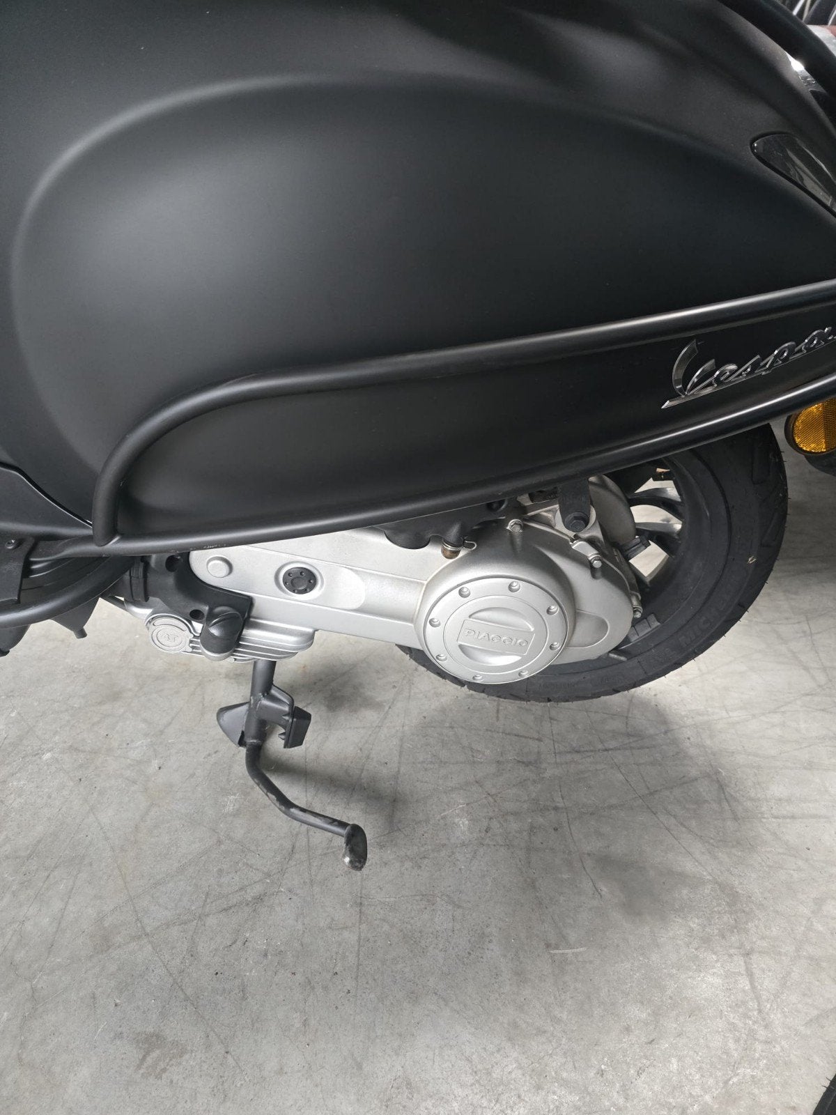 Vespa Piaggio Sprint Primavera Iget 50cc-motor €4 set van c, Fietsen en Brommers, Ophalen of Verzenden, Zo goed als nieuw, Blok