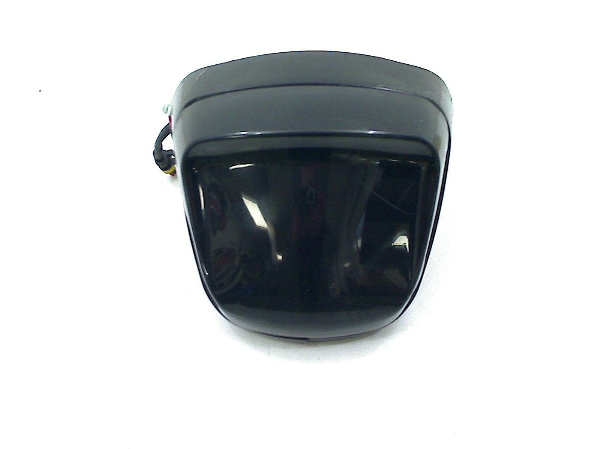 FEU ARRIÈRE LED Sprint 4T 2021-2025 (E5 iGET EMEA 50cc), Piaggio, P.J. Troelstraweg 8 8
3144 CX  MAASSLUIS, NL, Info@cama-motorparts.nl