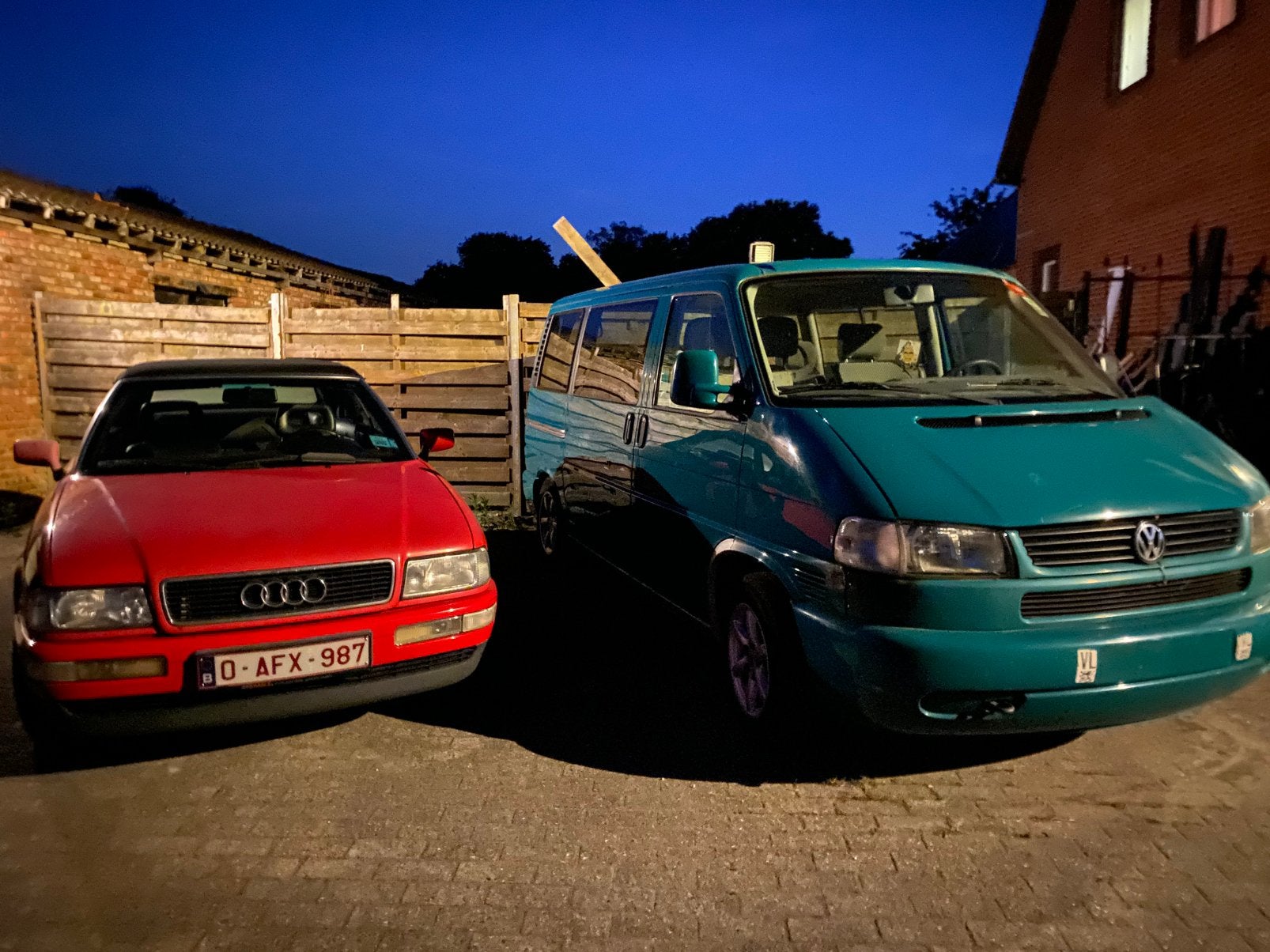 VW Caravelle 1.9td, née en 1998, Autos, Volkswagen, Particulier, Autres modèles, Verrouillage central, Rétroviseurs électriques