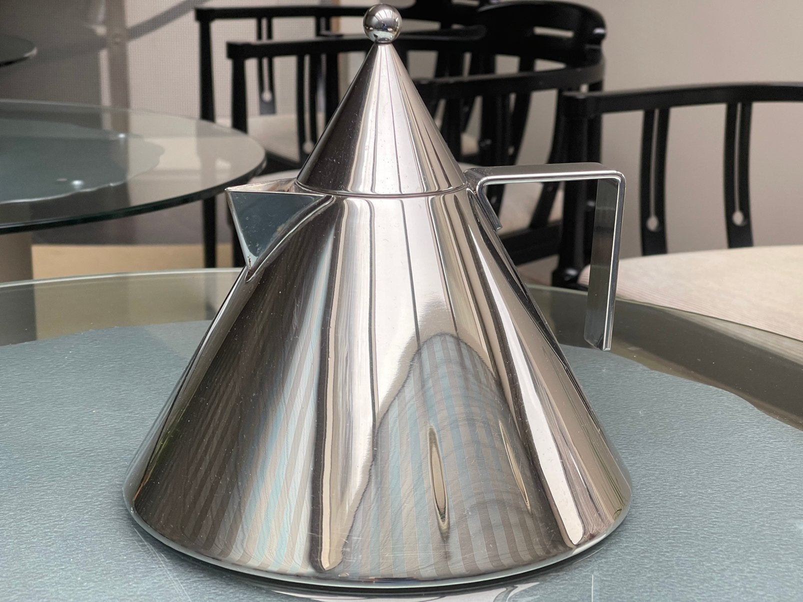 Alessi II conico fluitketel , model 90017, Ophalen