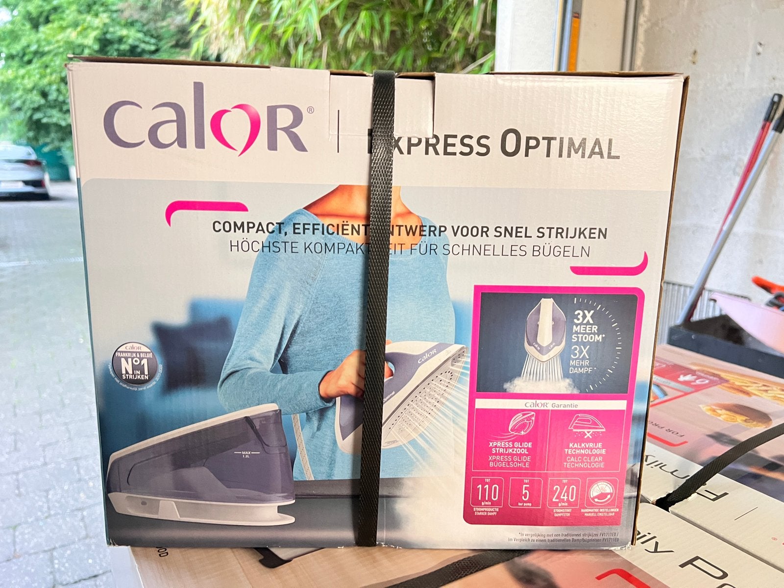 CALOR SV4110 STOOMSTRIJKIJZER - NIEUW, Ophalen of Verzenden, Zo goed als nieuw