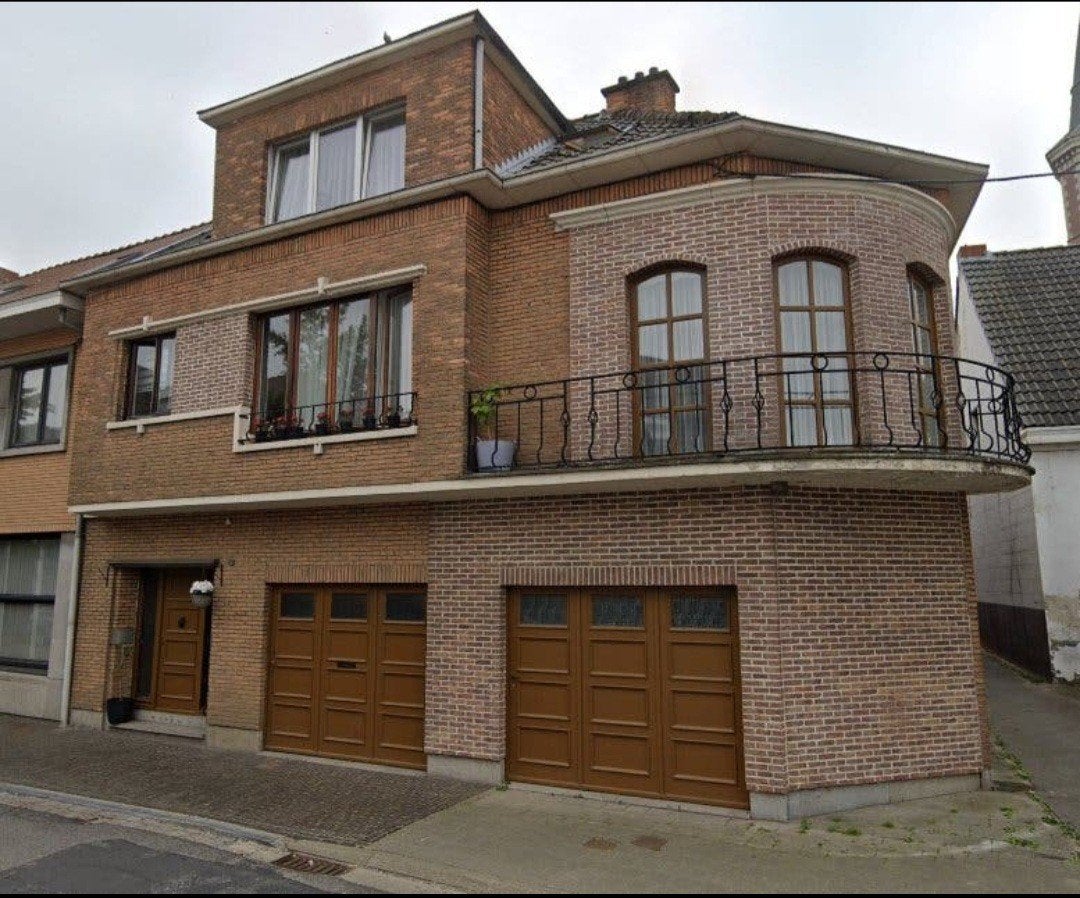 Huis te koop, Immo, Huizen en Appartementen te koop, 319 kWh/m²/jaar, Tot 200 m², 5 kamers, Hoekwoning