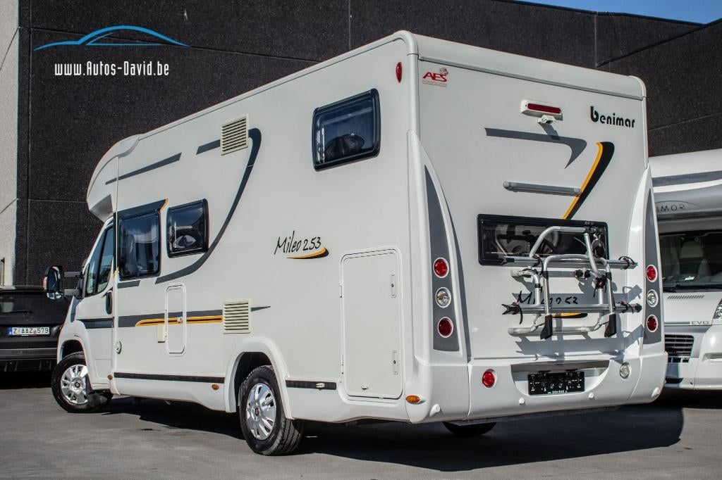 Benimar Mileo 253 Half-Integraal 5 Slaappl. Ducato 2.3 Aut, Caravans en Kamperen, Automaat, Airbags, Fiat, Vloeistofverwarming
