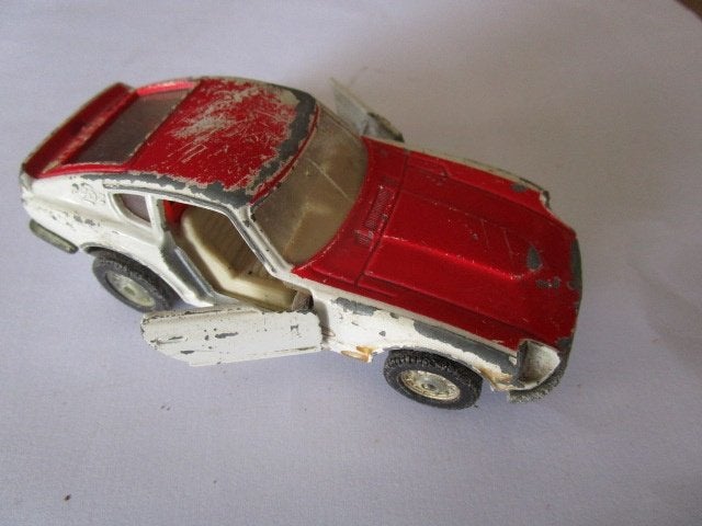 Datsun 240Z Corgi 1:43 et Nissan 300Z Turbo 1:87, Hobby & Loisirs créatifs, Voitures miniatures | 1:43, Enlèvement ou Envoi, Utilisé