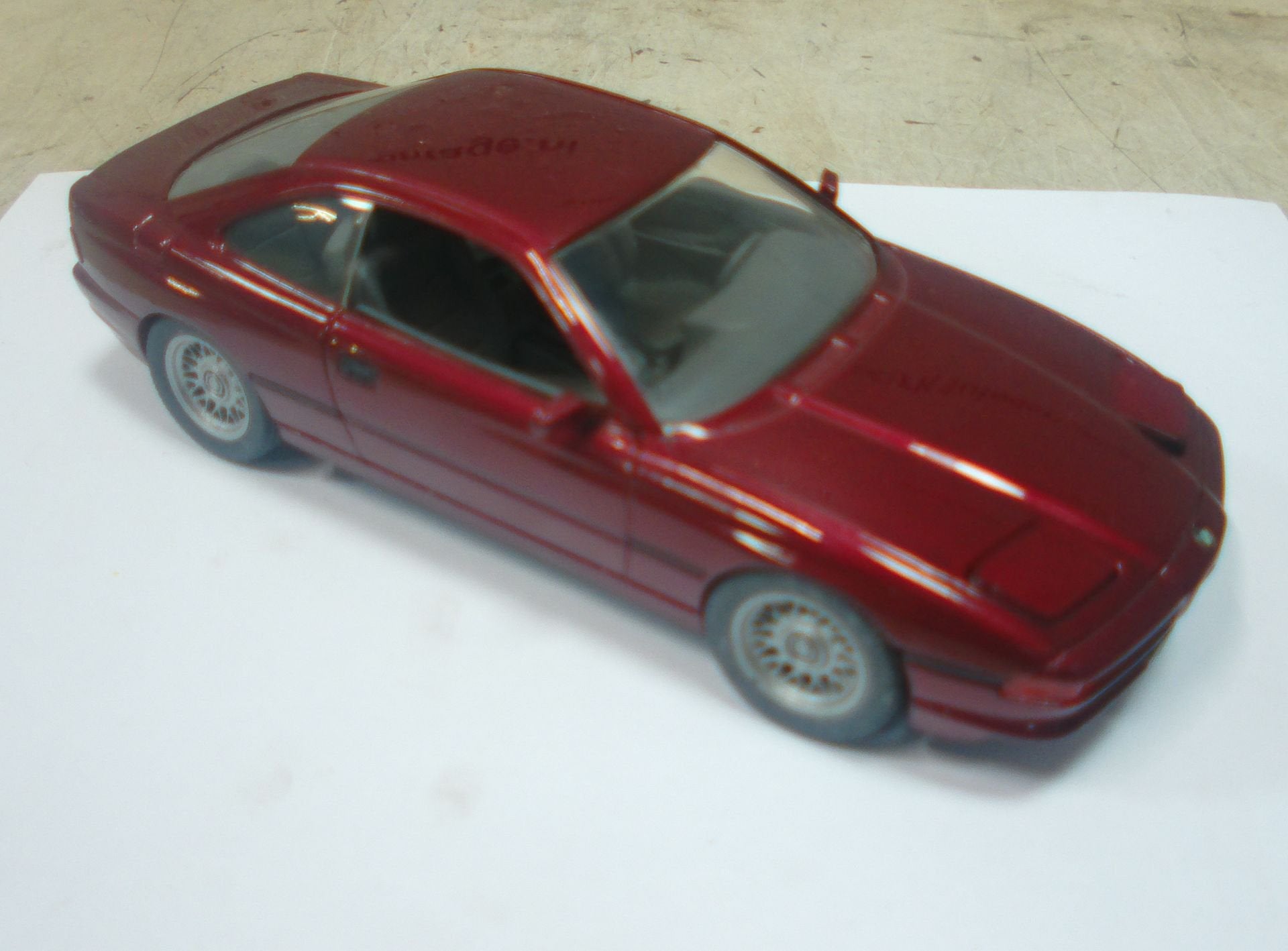 bmw 850i 1/24 modelauto van het merk schabak, Hobby en Vrije tijd, Gebruikt, -, Ophalen of Verzenden, -