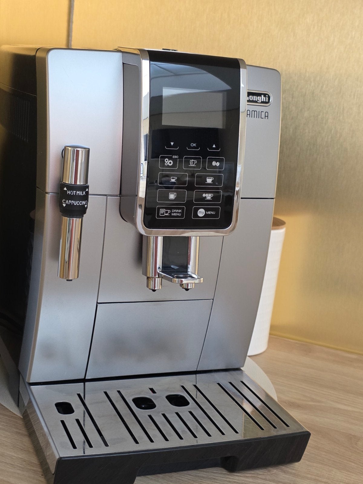 Machine à café De’Longhi Dinamica – À vendre
Je vends ma m, Enlèvement, Utilisé