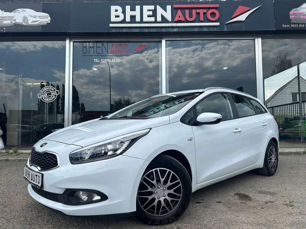 Kia Ceed cee'd 1.6 / RADAR AV AR / CARPLAY / AIRCO / NAVI /, Achat, Entreprise, Boîte manuelle, Noir