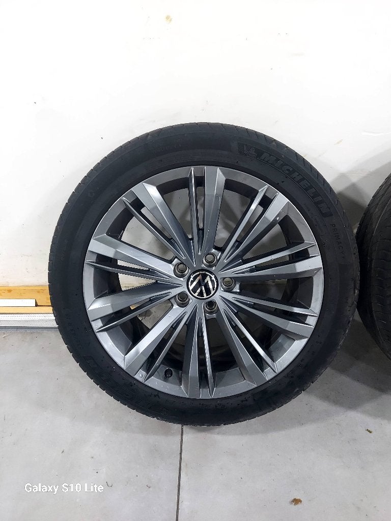 Jantes vw d'origine, Autos : Pièces & Accessoires, Neuf, Enlèvement ou Envoi, Véhicule de tourisme, Pneus été