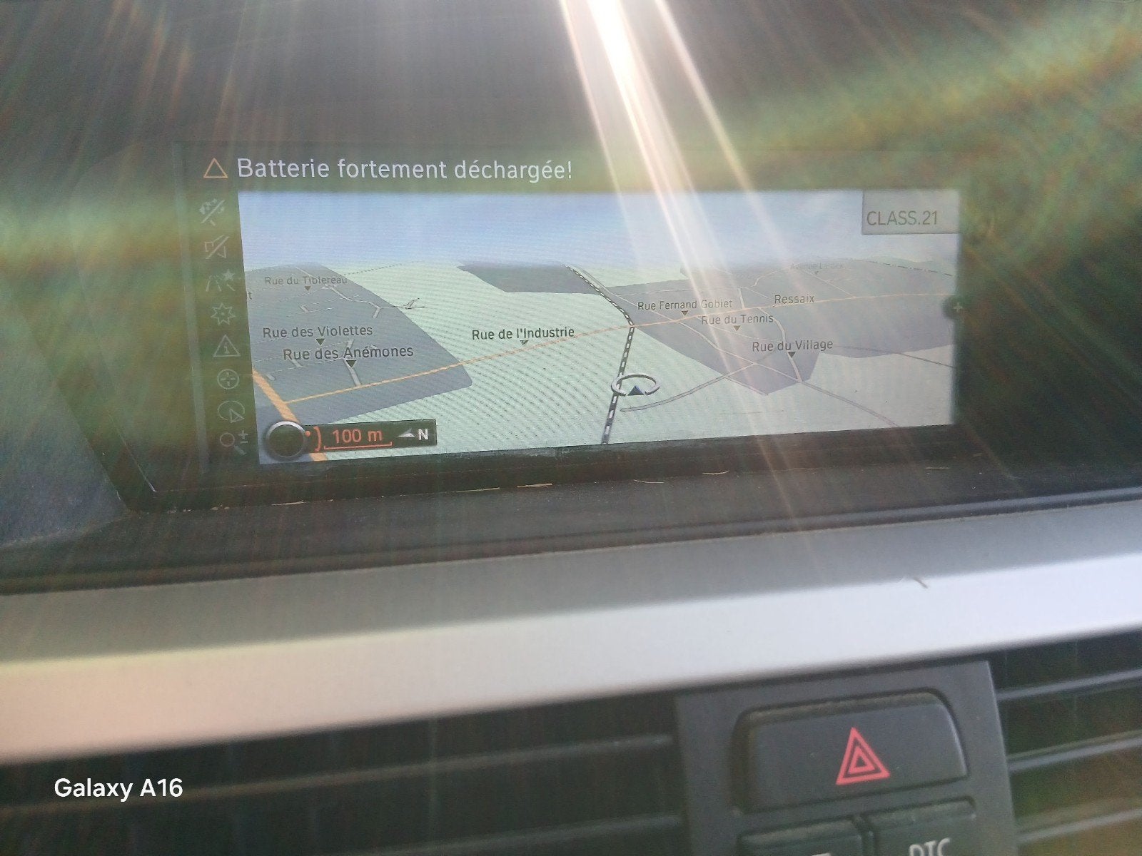 Grand GPS BMW 3-serie E90 E91 E91 E92 E93 LCI schermradio iD, Ophalen, BMW
