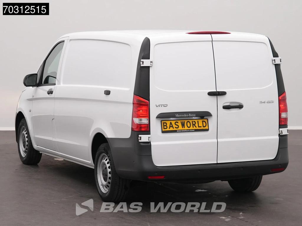 Mercedes Vito 114 Automaat L2H1 Airco Cruise Camera Parkeers, Auto's, Bestelwagens en Lichte vracht, Stof, Gebruikt, Euro 6, 4 cilinders