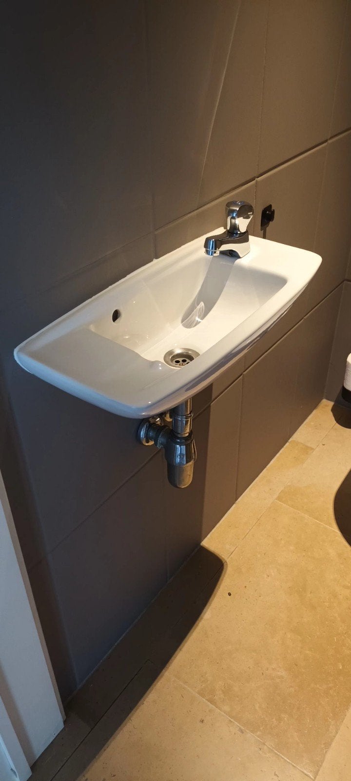 fontaine de toilette, lavabo pour lave-mains., Bricolage & Construction, Sanitaire, Enlèvement, Comme neuf, Pierre, Lavabo