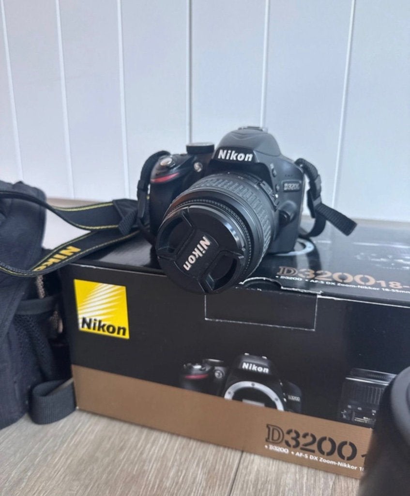 Nikon D3200 set, Ophalen, Spiegelreflex, Zo goed als nieuw, 4 t/m 7 keer