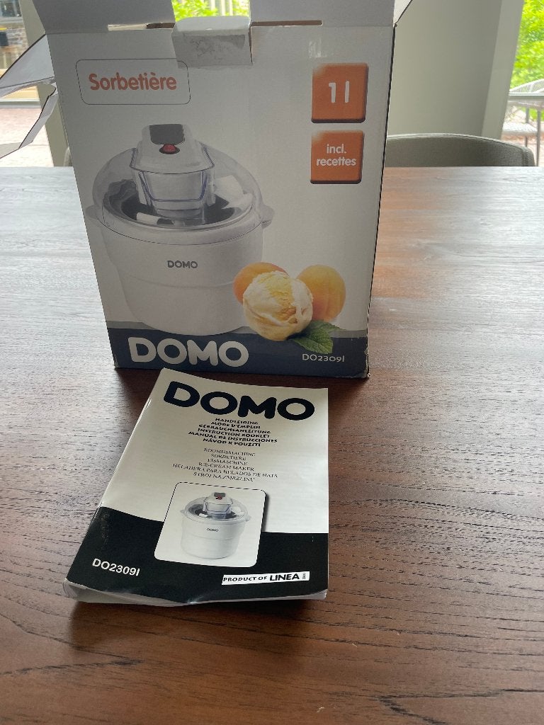 Ijsmachine DOMO, Ophalen, Nieuw