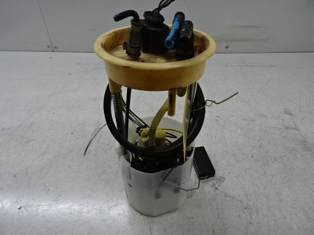 POMPE CARBURANT C Volkswagen Touran (1T1 / T2) (9019847C), Volkswagen, Mevr. I. Hauben, Utilisé, Rue de l'Espoir 34 34
4030  GRIVEGNÉE, BE