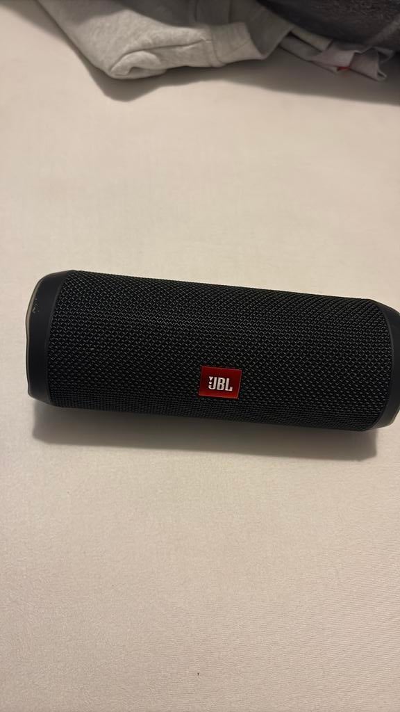 jbl flip 4, Audio, Tv en Foto, Luidsprekerboxen, Ophalen, Zo goed als nieuw