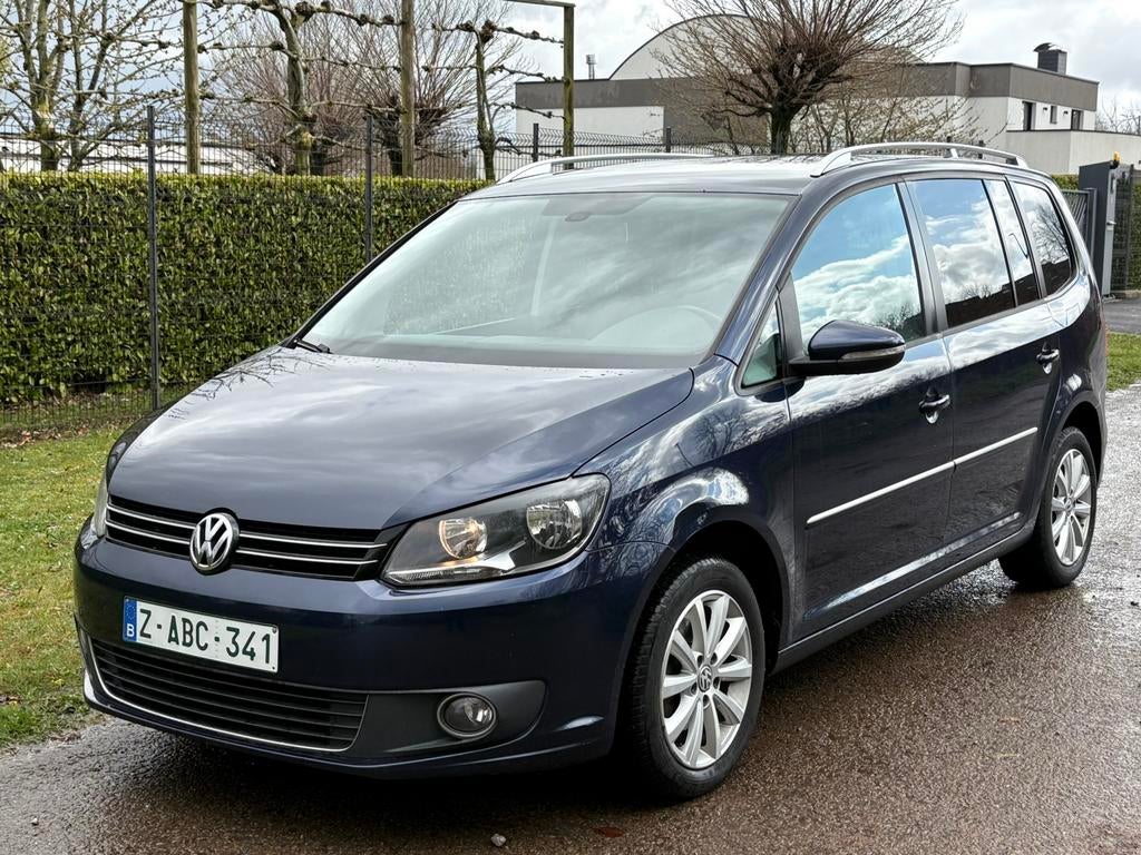 VW TOURAN 1.2TSI ESSENCE 5 PLACES 2013 238 000KM CARPASS, Autos, Volkswagen, Euro 5, Achat, Entreprise, Boîte manuelle