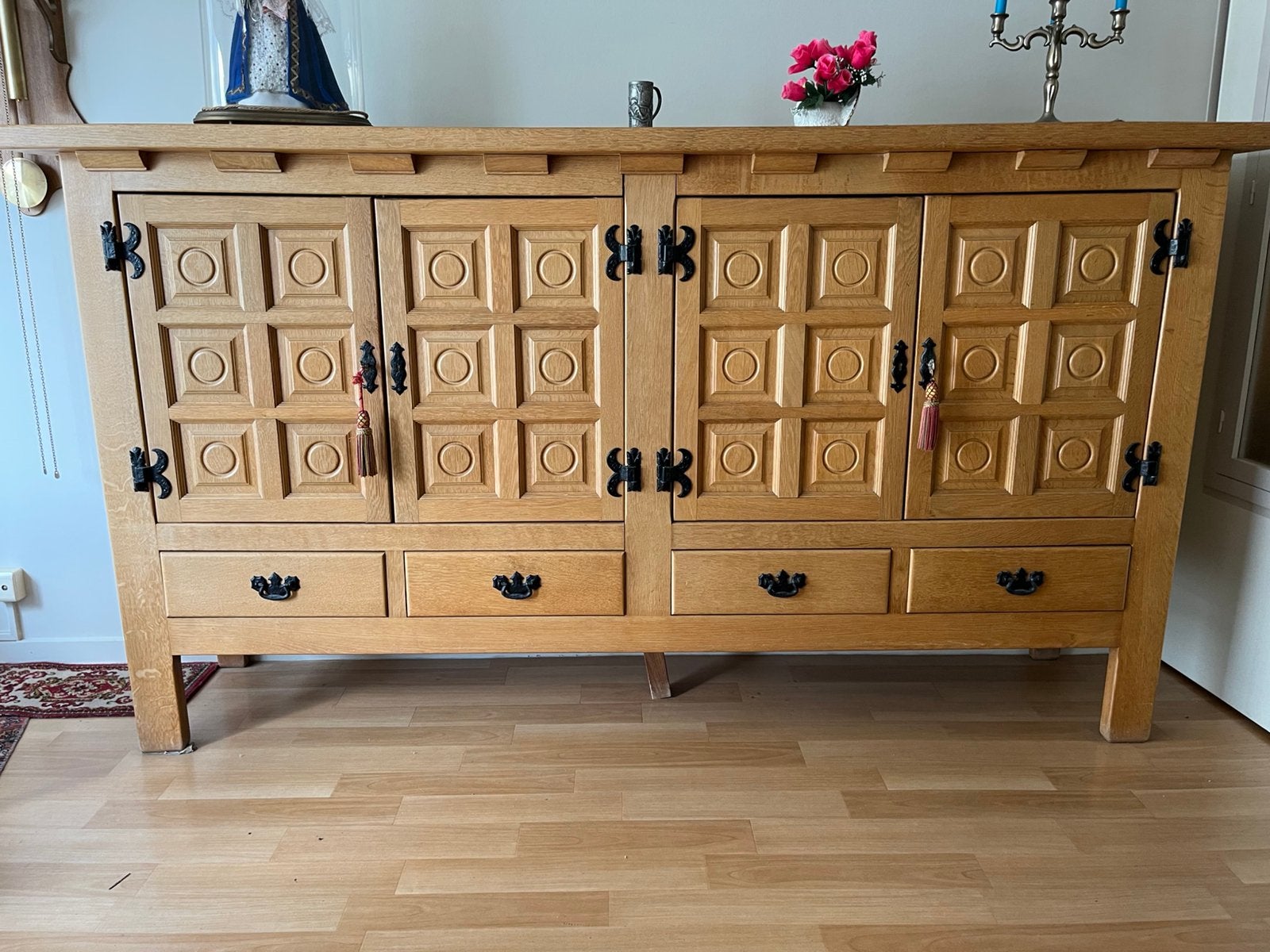 Eiken Kasten met bijhorende tafel en stoelen, en relax, Enlèvement, Utilisé, 4 à 6 chaises
