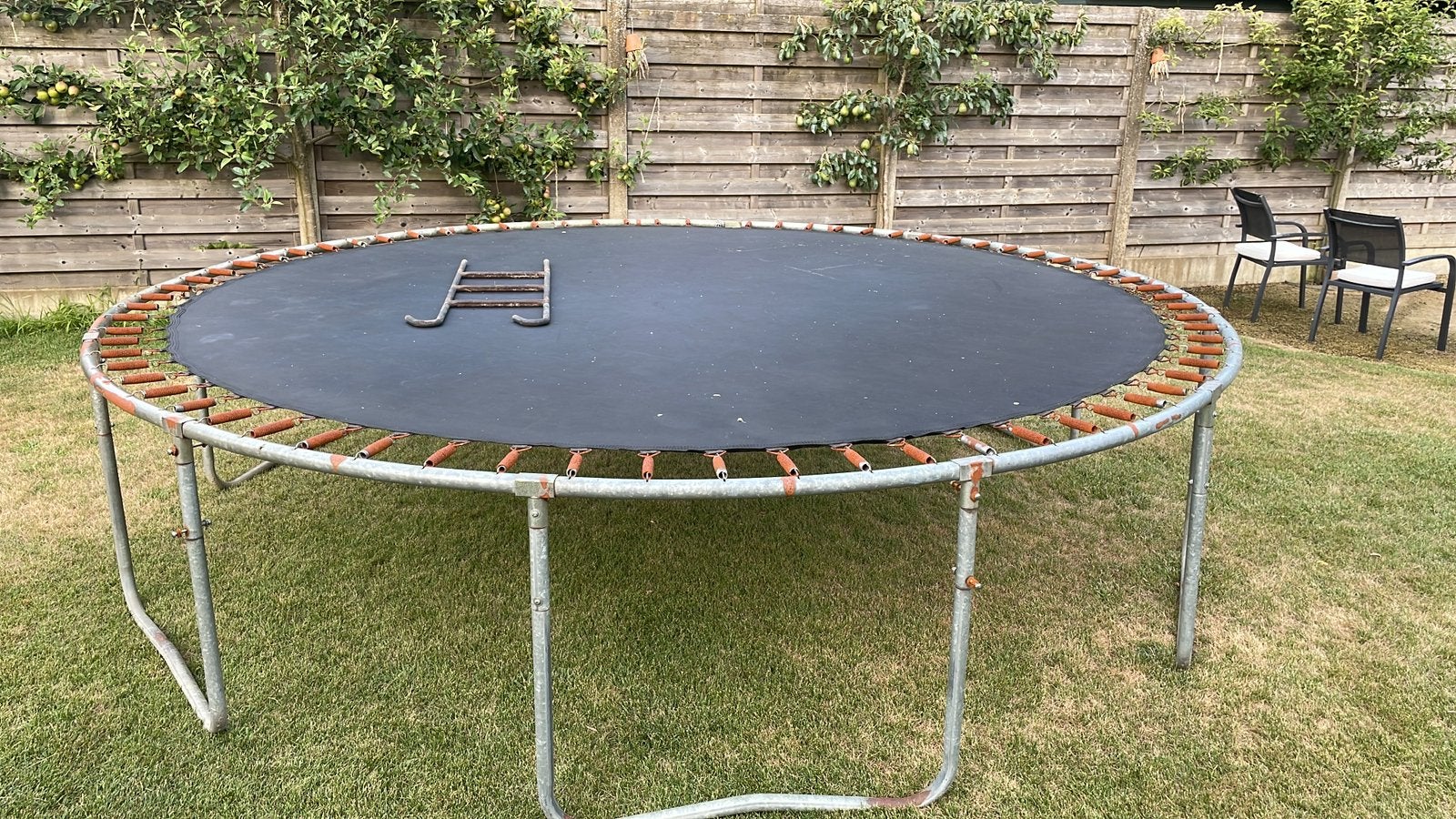 Trampoline GRATIS, Kinderen en Baby's, Speelgoed | Buiten | Trampolines, Ophalen, Gebruikt