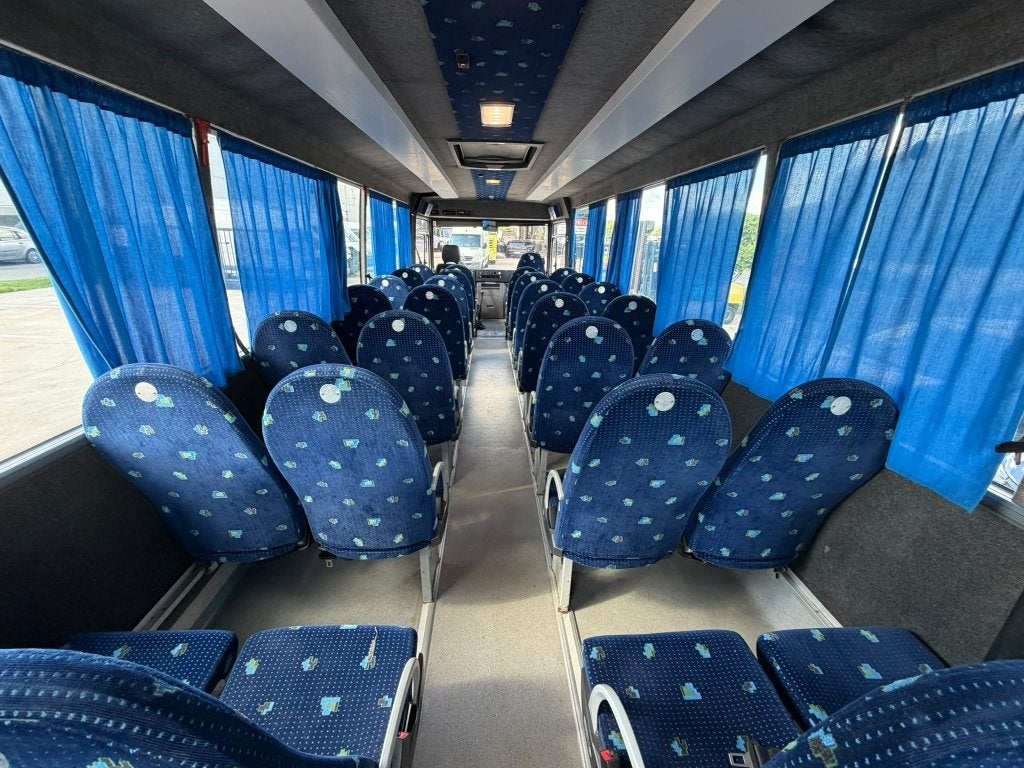Mercedes Vario 813D (Stock ID 43007) — 23
