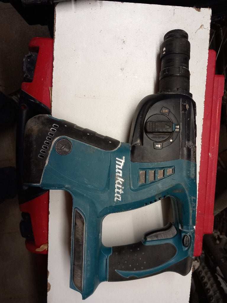 Makita combi boorhamer accu 36V, Boor- en/of Breekhamer, Ophalen of Verzenden, Variabele snelheid, Gebruikt