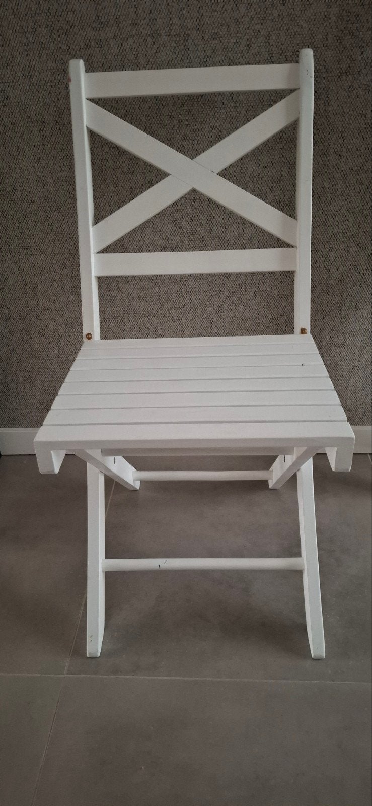 Twee witte houten klapstoelen., Ophalen, Gebruikt, Twee, Wit