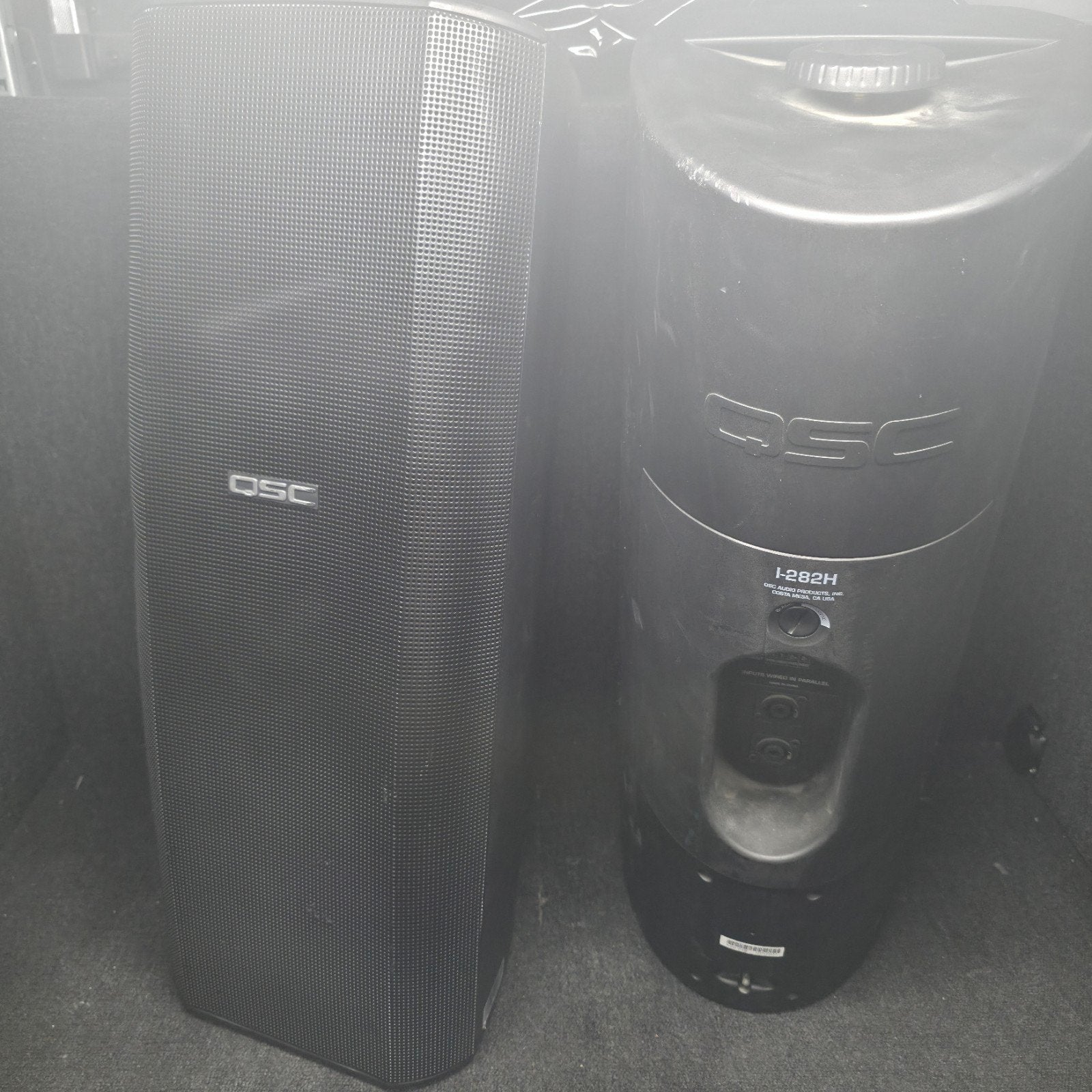 QSC i-282H dubbel 8 inch speakers !!, Enlèvement ou Envoi