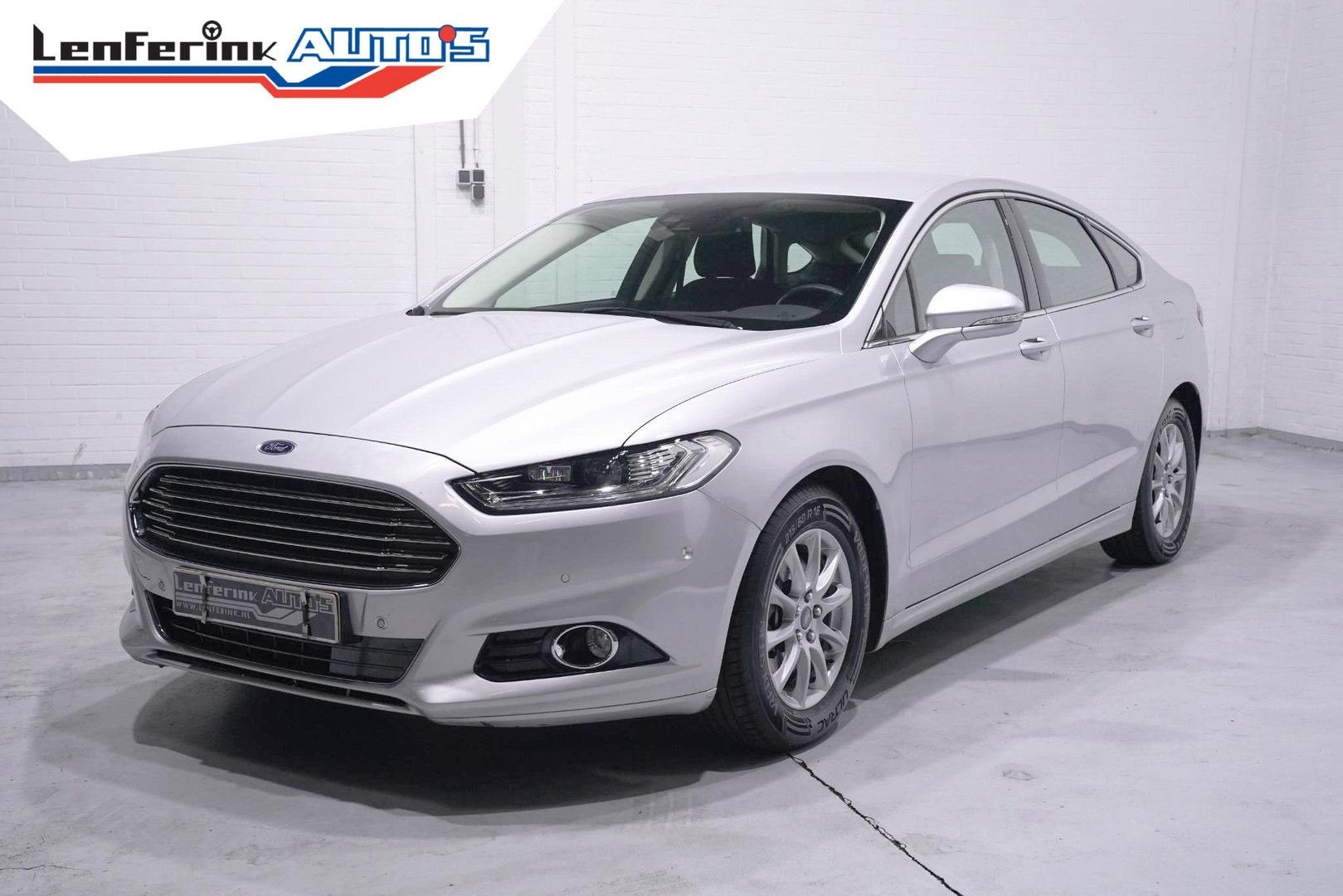 Ford Mondeo 1.5 Titanium NAP Navi Camera Trekhaak Verwarbare, Argent ou Gris, Achat, Entreprise, Mondeo