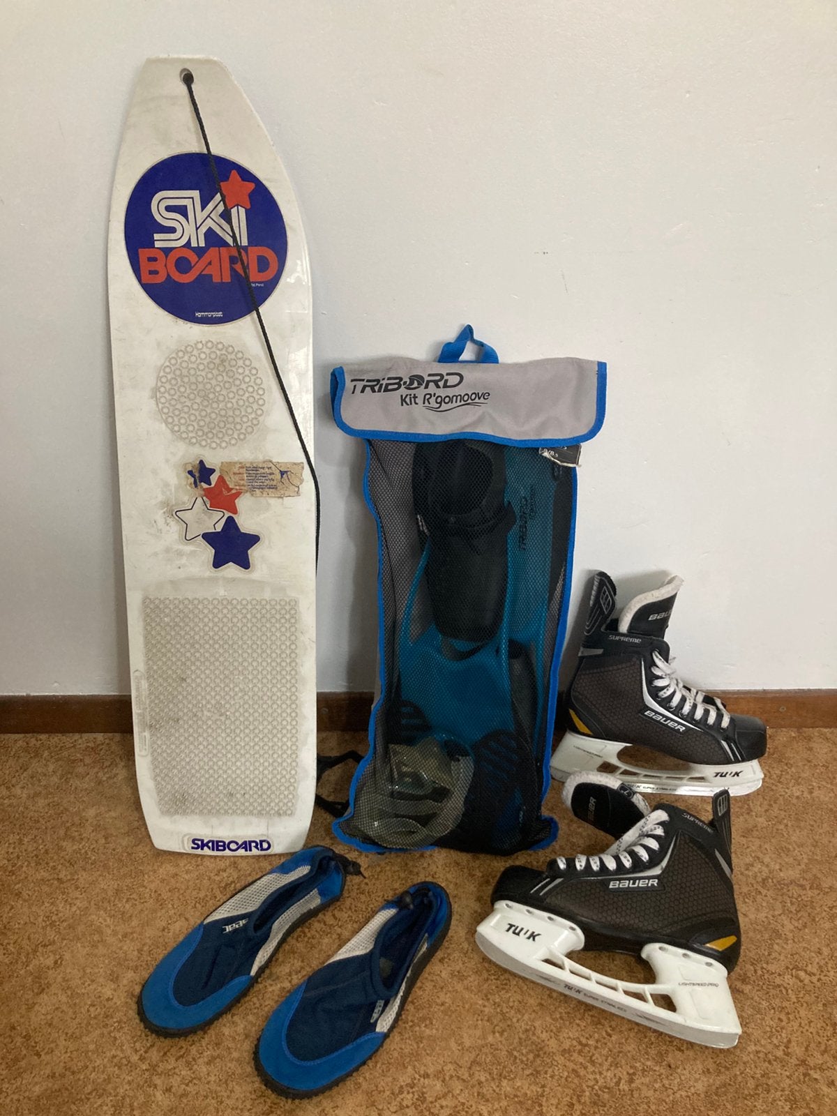 Schaatsen zwemvliezen waterschoenen maat 42/43 + ski board, Enlèvement ou Envoi, Comme neuf