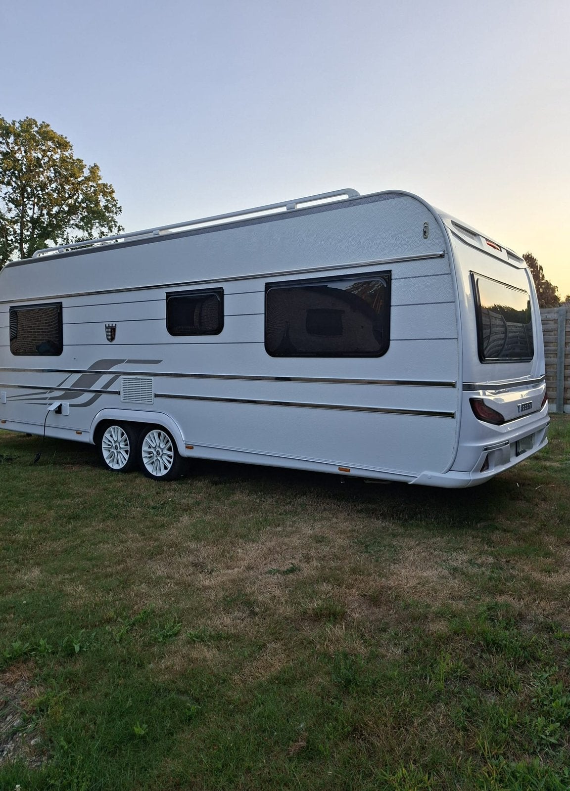Tabbert Belini. Nouveau modèle 2021., Caravanes & Camping, Caravanes, Grand lit, Tabbert, Airco, Particulier