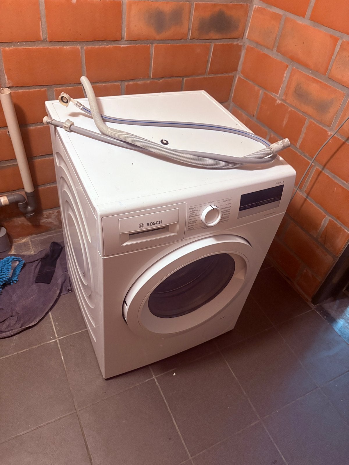 Machine à laver Bosch 282B 1g 1400r/min, Electroménager, 1200 à 1600 tours, Comme neuf, Chargeur frontal, Enlèvement