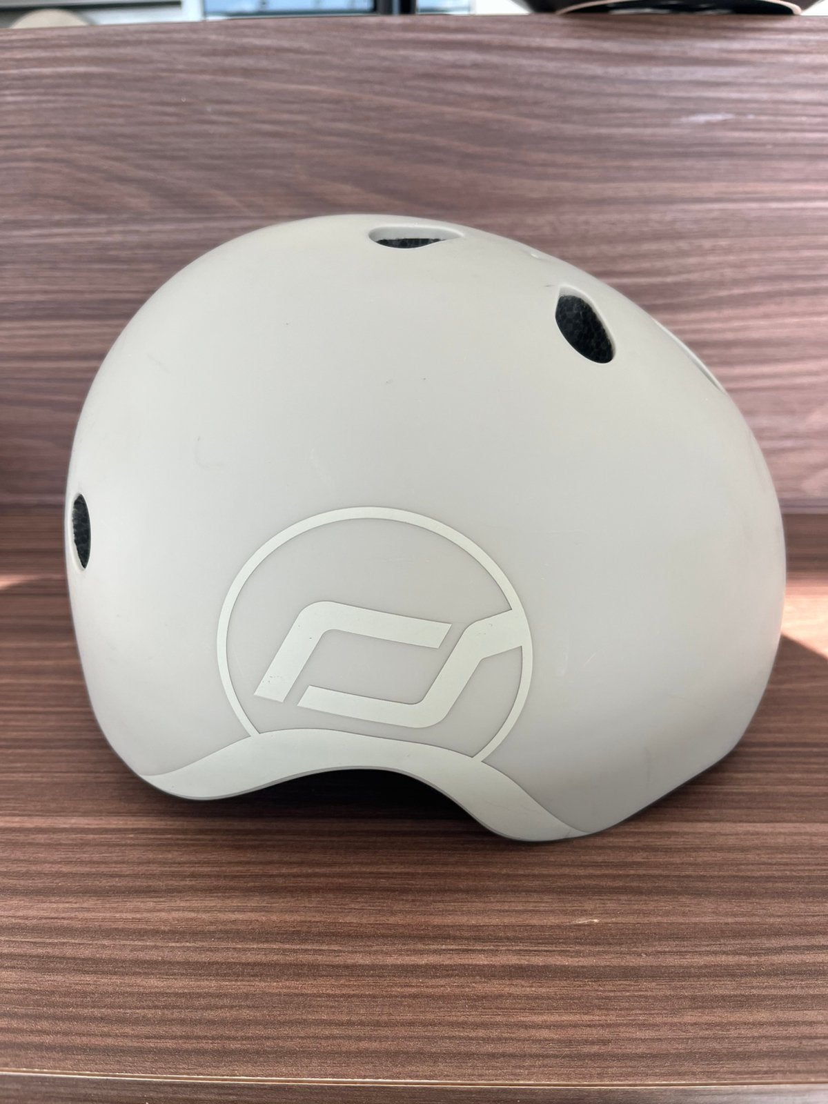 Kinderhelm fietshelm met licht, Ophalen, Zo goed als nieuw