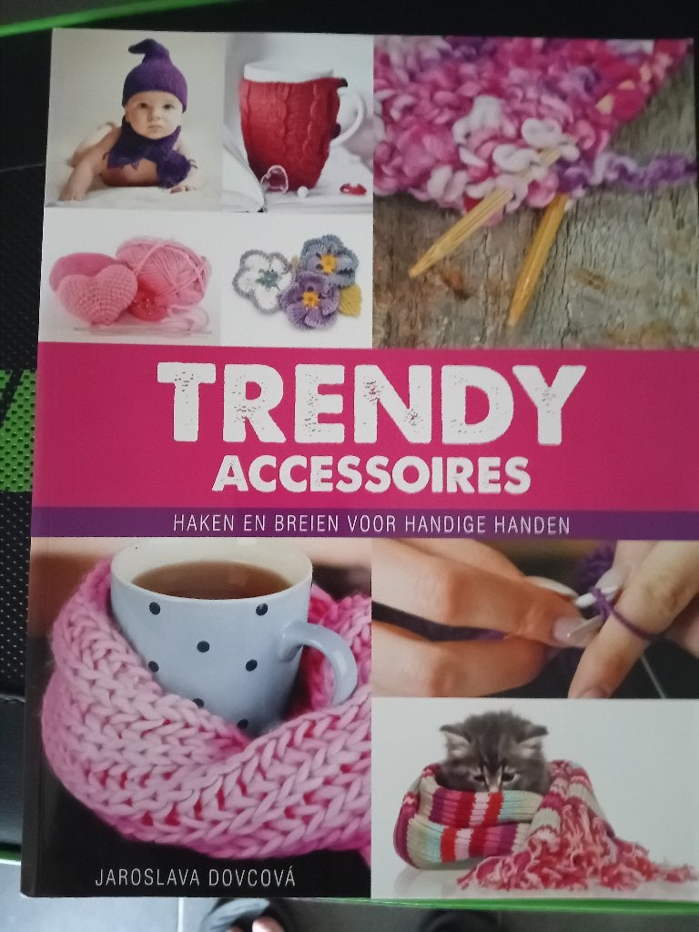 Haken en breien voor handige handen, Ophalen of Verzenden, Gebruikt, Breien, Overige typen